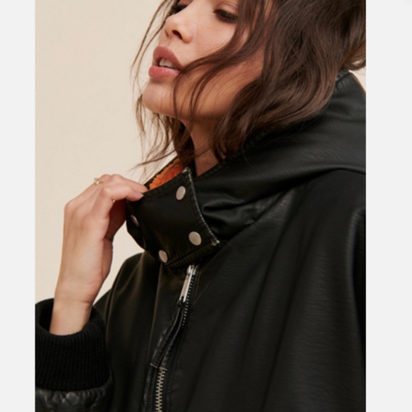 BNWT Free People Moxy Trapeze Vegan Jacket by Free People, Black, XS - Picture 4 of 6